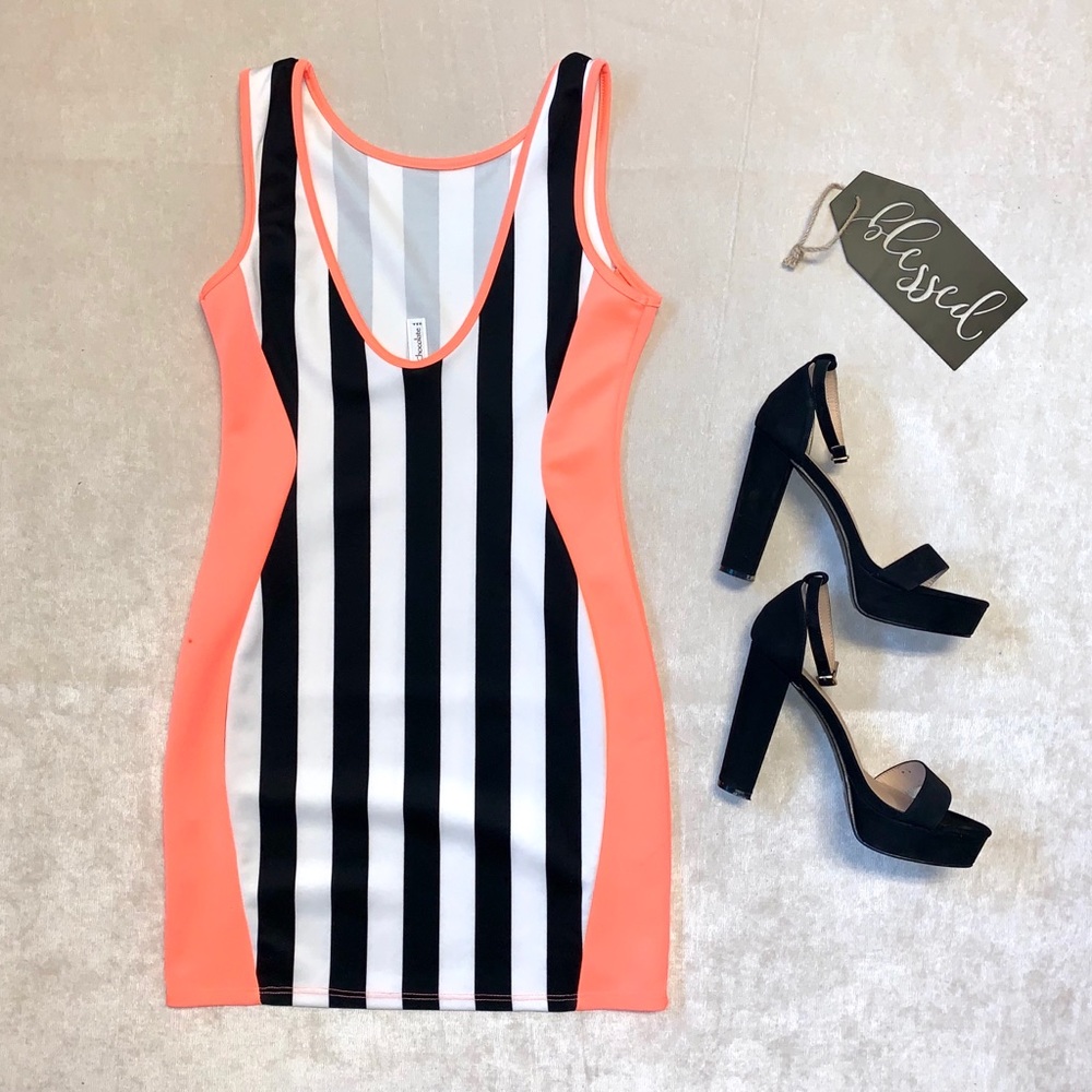 Chocolate U.S.A | Mini | Peach dress - Picture 2 of 4